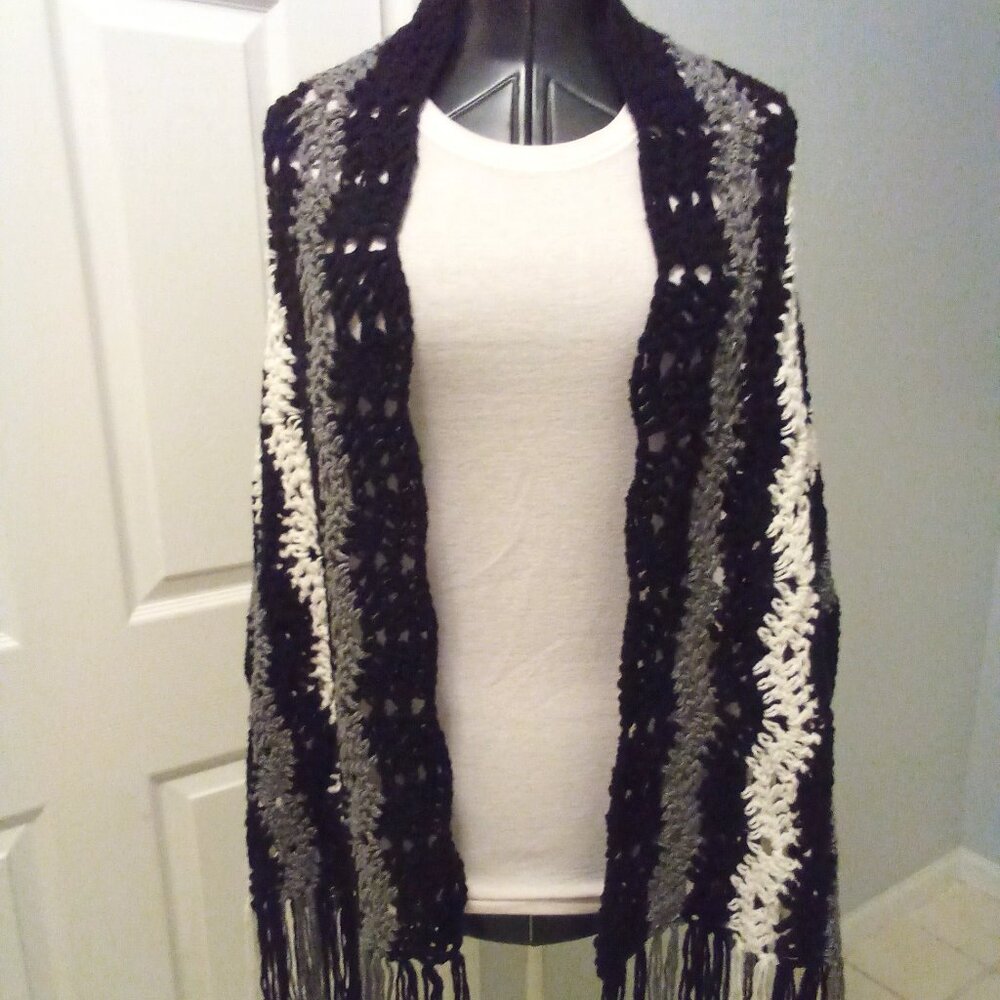 Hand crafted crochet shawl, color gray, black and white, one standard size.